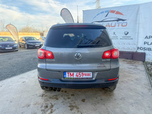 VW TIGUAN 4 Motion ( 4x4 ) . Cutie automata DSG . - imagine 6