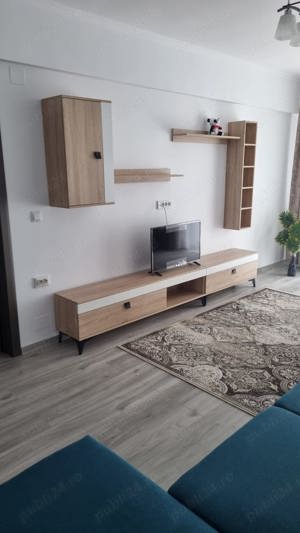 Apartament DE LUX, 2 camere, 63 mp., zona Liceului Moisil, parcare privată - imagine 1