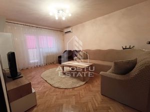 Apartament 4 camere, decomandat, centrala proprie, etaj 1, Dambovita. - imagine 4