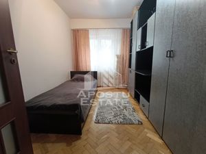 Apartament 4 camere, decomandat, centrala proprie, etaj 1, Dambovita. - imagine 11