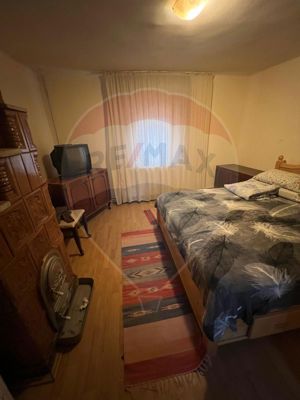 Casă / Vilă cu 6 camere de vânzare în zona Ultracentral - imagine 15