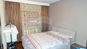 Apartament cu 2 camere de vânzare în zona 1 Mai - imagine 2