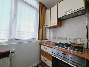 Apartament cu 3 camere de vanzare, Cetate - imagine 7