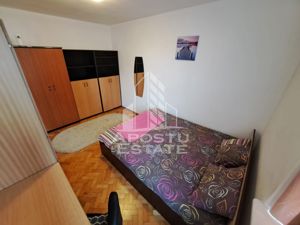 Apartament 2 camere, Ultracentral,  centrala proprie / clima , 50mp - imagine 2