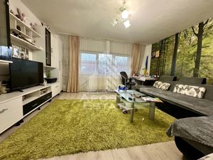 Apartament cu 3 camere, decomandat, centrala proprie, zona Steaua