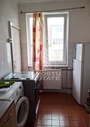 Apartament cu 2 camere , decomandat , zona Balcescu - imagine 6