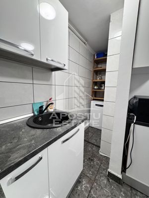 Apartament 4 camere,2 bai,centrala proprie - imagine 11