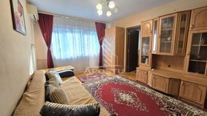 Apartament cu 2 camere, etaj 2, zona Circumvalatiunii