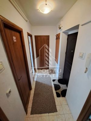 Apartament 2 camere, Ultracentral,  centrala proprie / clima , 50mp - imagine 7