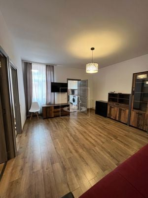 Apartament 3 camere de închiriat zonă centrală - imagine 3