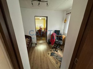 Comision 0 %, casa cu garaj si teren de 561 mp in zona linistita - imagine 6