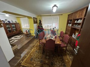 Comision 0 %, casa cu garaj si teren de 561 mp in zona linistita - imagine 11