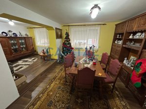 Comision 0 %, casa cu garaj si teren de 561 mp in zona linistita - imagine 12