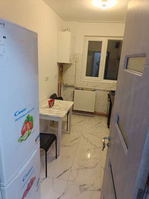 Apartament - imagine 9