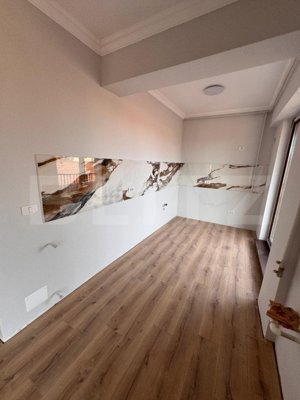 Apartament 3 camere 93,90 mp in ansamblu rezidential zona Damaroaia-Jiului - imagine 7