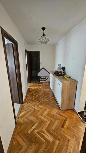 Apartament cu 2 camere in zona Lipovei, Decomandat. - imagine 5