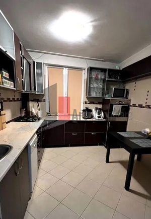 Apartament 3 camere de vanzare zona Dristor-Mihai Bravu - imagine 5