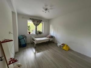 Apartament 3 camere de vanzare Giulesti  - imagine 2