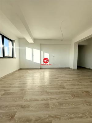 Apartament 2 Camere in Bloc Nou, La Cheie, Zona Veterani - imagine 6