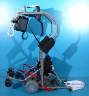 Macara pentru ridicarea si transportul pacientilor Heymer StehFix