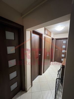 Oferim spre vanzare un Apartament cu 4 camere in zona Dambovita! - imagine 7