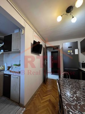 Oferim spre vanzare un Apartament cu 4 camere in zona Dambovita! - imagine 4