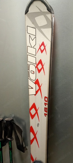 Vând ski marca Vokl