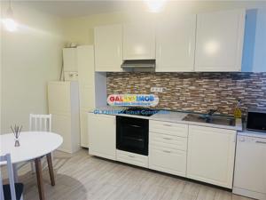 Inchiriere apartament 3 camere modern zona CENTRALA - imagine 9