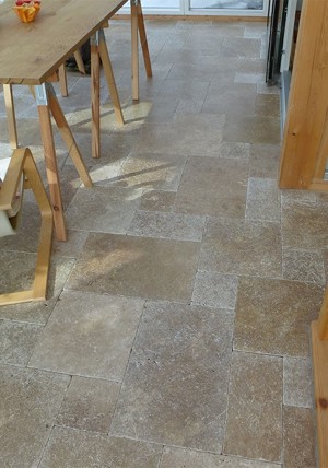 Travertin Terra french pattern
