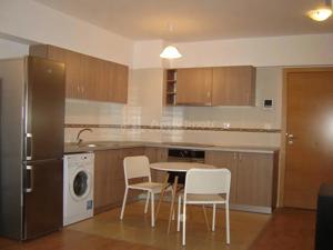 Apartament -- 2 Camere - Iulius Mall - imagine 2