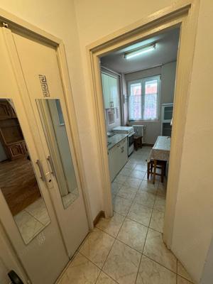 Apartament 2 camere cu balcon spre Piata Victoriei- 875 - imagine 8