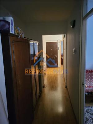 Apartament 3 camere etaj 4 Petre Ispirescu str Dunavat - imagine 8