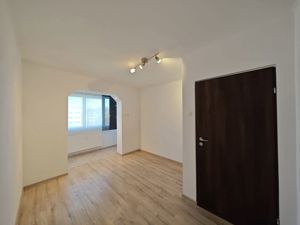 Apartament 3 camere, Zona soarelui, Super Pozitie! - imagine 4