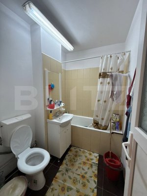 Apartament 3 camere, decomandat, etajul 2, Zona Debarcader - imagine 8