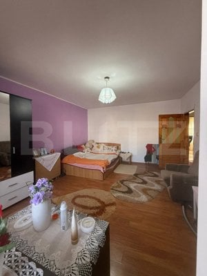 Apartament 3 camere, decomandat, etajul 2, Zona Debarcader - imagine 2