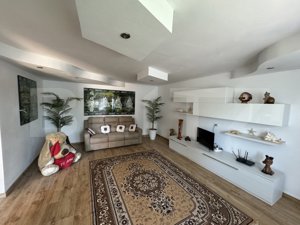 Casa, 6 camere, 280mp, INCALZIRE GRATUITA, zona Plaiul Vulcanesti - imagine 3