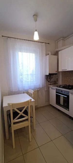 STUDIO PALLADY TOWERS, DECOMANDAT, CENTRALA PROPRIE, METROU 5 MINUTE - imagine 4