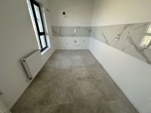 CASA INDIVIDUALA PE PARTER - 4 CAMERE, TOATE UTILITATILE, COMISION 0% - imagine 13