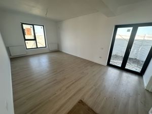 CASA INDIVIDUALA PE PARTER - 4 CAMERE, TOATE UTILITATILE, COMISION 0% - imagine 8