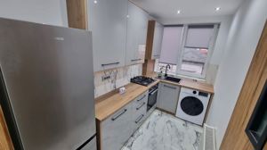 Apartament 2 camere, zona Energiei, etaj 2 - imagine 4