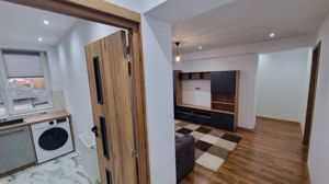 Apartament 2 camere, zona Energiei, etaj 2 - imagine 5