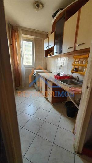 Vanzare apartament 3 camere Cartier Militari - Metrou Gorjului - imagine 5