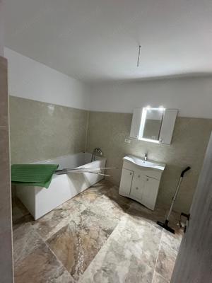 Casa individuala Sag, Strada privata, Bucatarie inchisa, 6 locuri de parcare, Zona linistita - imagine 7