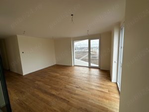 Apartament de 3 camere la cheie - imagine 3