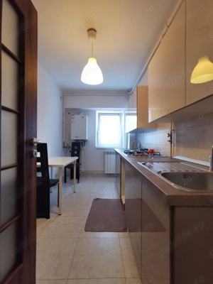 Exclusivitate! Apartament 2 camere decomandat Poarta 6 - imagine 9