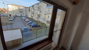 Inchiriez apartament decomandat, 2 camere, etaj 1, Cartier Strand, Sibiu - imagine 8