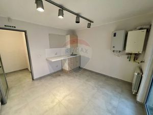 Spațiu de birouri de 72mp de închiriat în zona Ultracentral - imagine 17