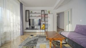 Apartament cu 3 camere de închiriat în Cristian - imagine 2