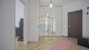 Apartament cu 3 camere de închiriat în Cristian - imagine 13