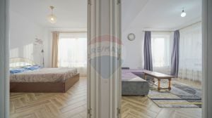 Apartament cu 3 camere de închiriat în Cristian - imagine 10